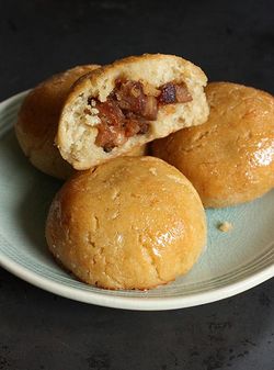 gluten-free baked bao