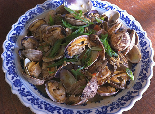 clams in black bean sauce