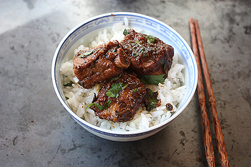 pork riblets braised in garlic and black bean 