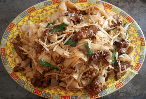 Beef chow fun