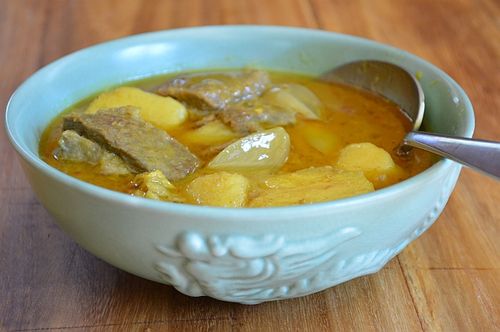 Thai-yellow-curry-beef-potato