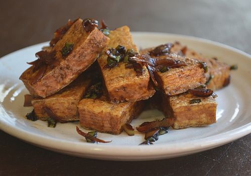 Panfried-tofu-with-pickled-ginger