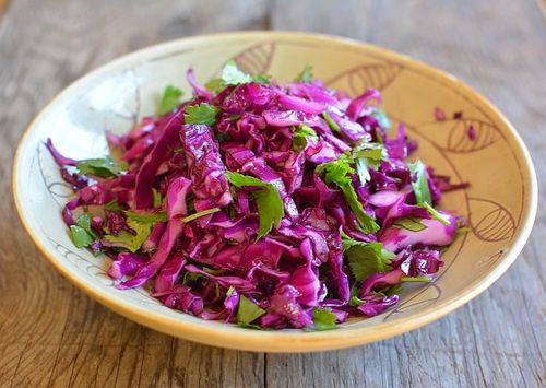 Red-cabbage-pepper-slaw