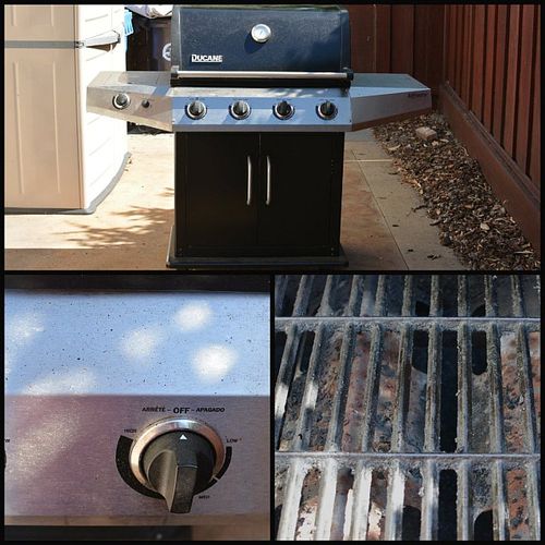 Grill-cleaning-dirty
