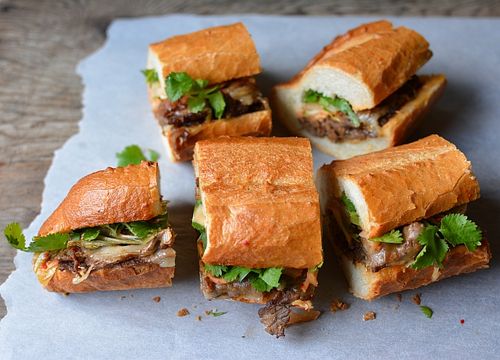 Banh-mi-giant-2