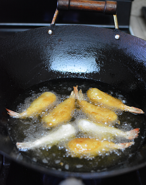 Shrimp-torpedo-frying