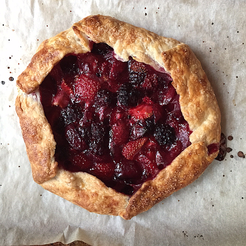 Berry-galette-baked-done