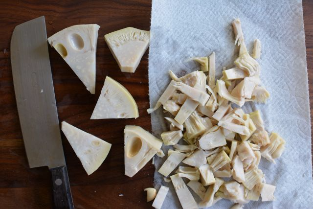 Young-jackfruit-prep