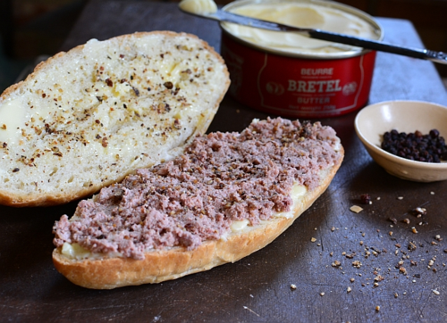 Canned-butter-pate-banh-mi-1