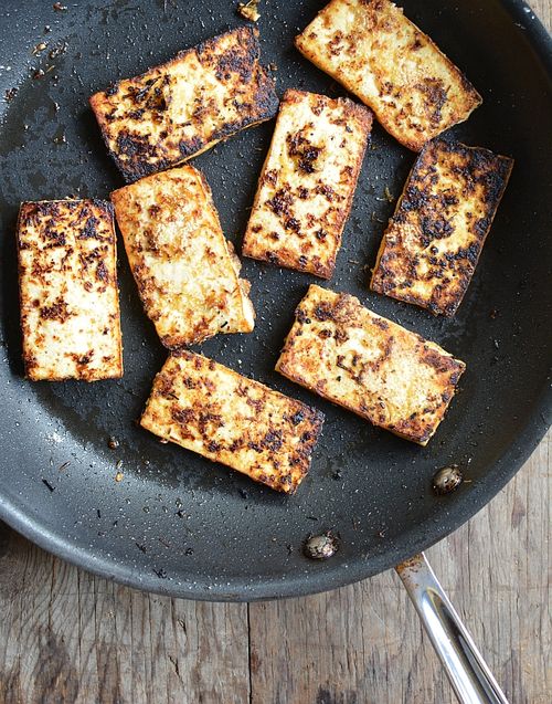 Banh-mi-lemongrass-tofu-skillet