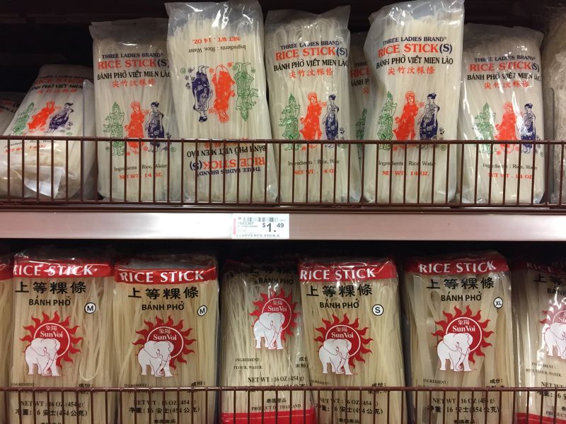 Banh-pho-rice-noodles-dried