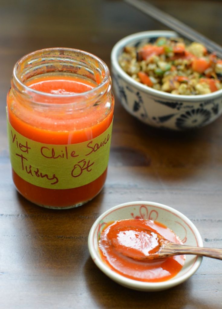 Vietnamese Hot Chile Sauce Recipe (Tuong Ot) - Viet World Kitchen