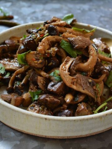 Lemongrass chile mushroom stir-fry