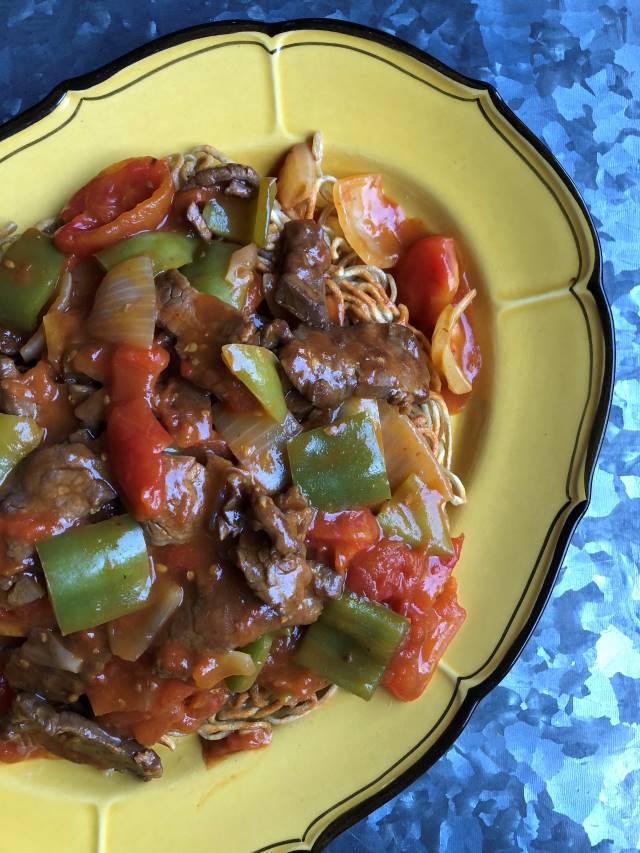 Tomato Beef Chow Mein