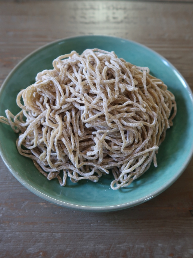 Fresh noodles for pan-frying