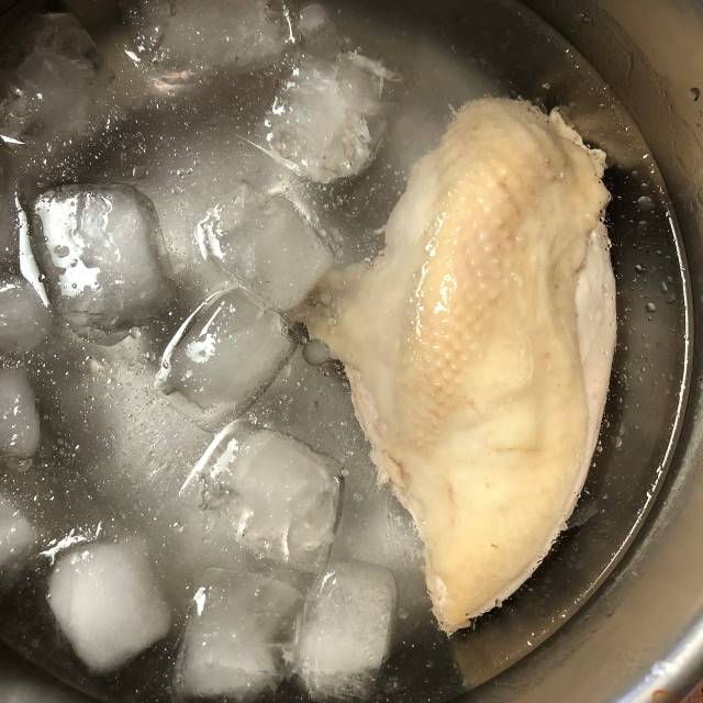 Hainan Chicken and Rice Recipe -- iced chicken