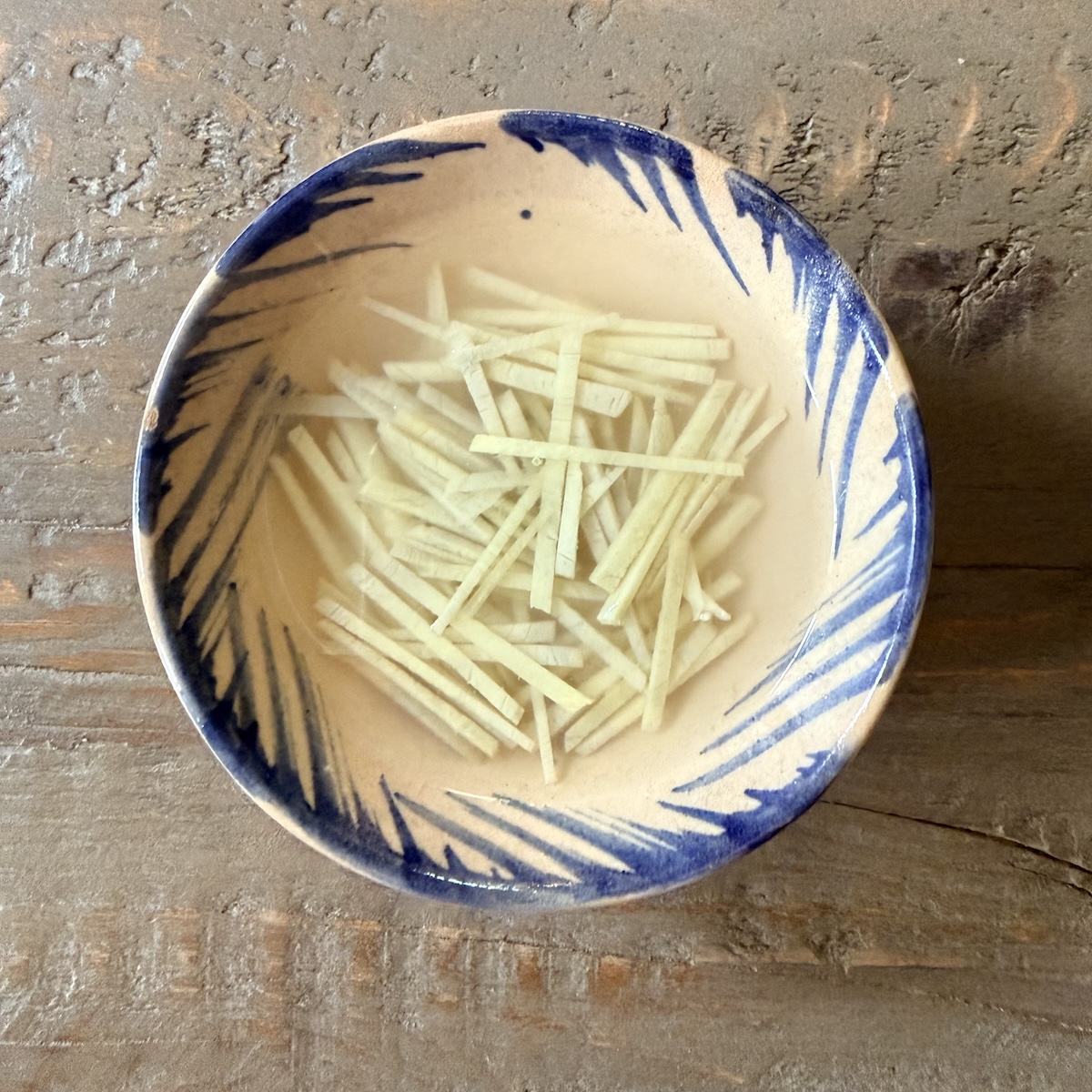 Waldohrpilzsalat (Liáng Bàn Hēi Mù Ěr) 5 Waldohrpilzsalat – Ingwer-Hack