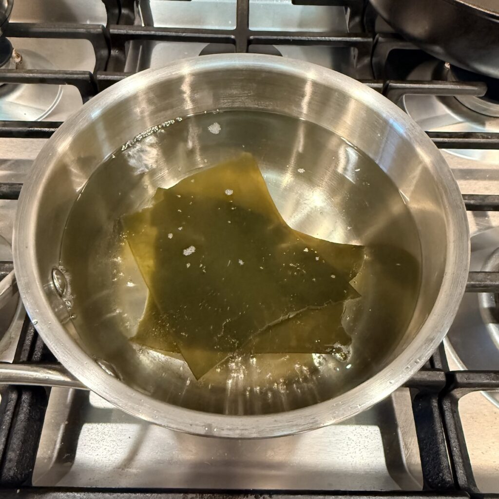 kombu heating up just enough for dashi