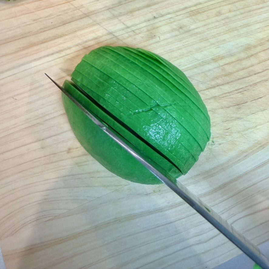 avocado slicing 1